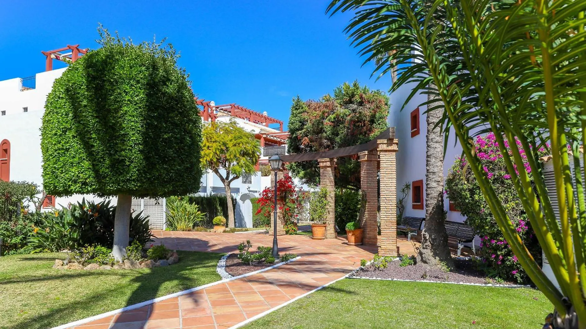 Apartment El Noray Beach Apartment, San Pedro De Alcantara Marbella Spain